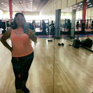 Meet your Posher, Nitza